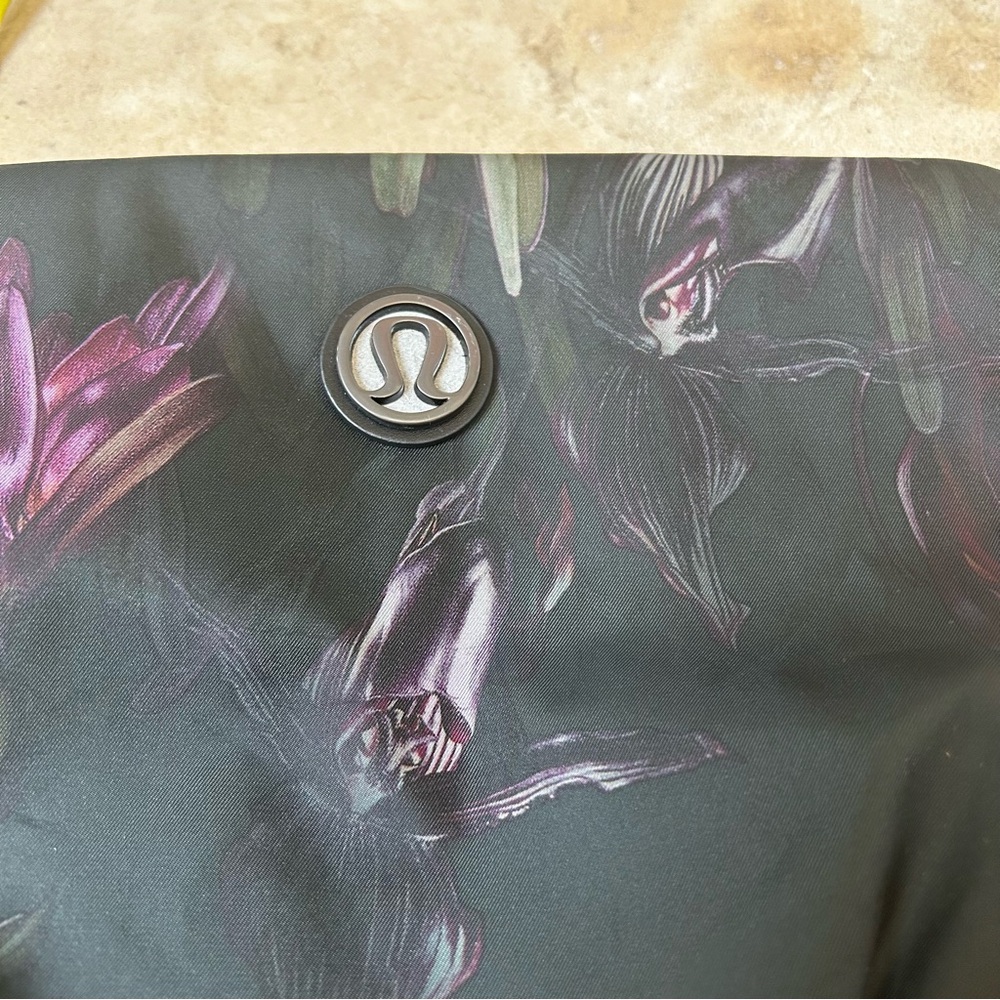 Lululemon Athletica floral print black zip top pouch with neon wrist holder EUC! - Picture 2 of 4